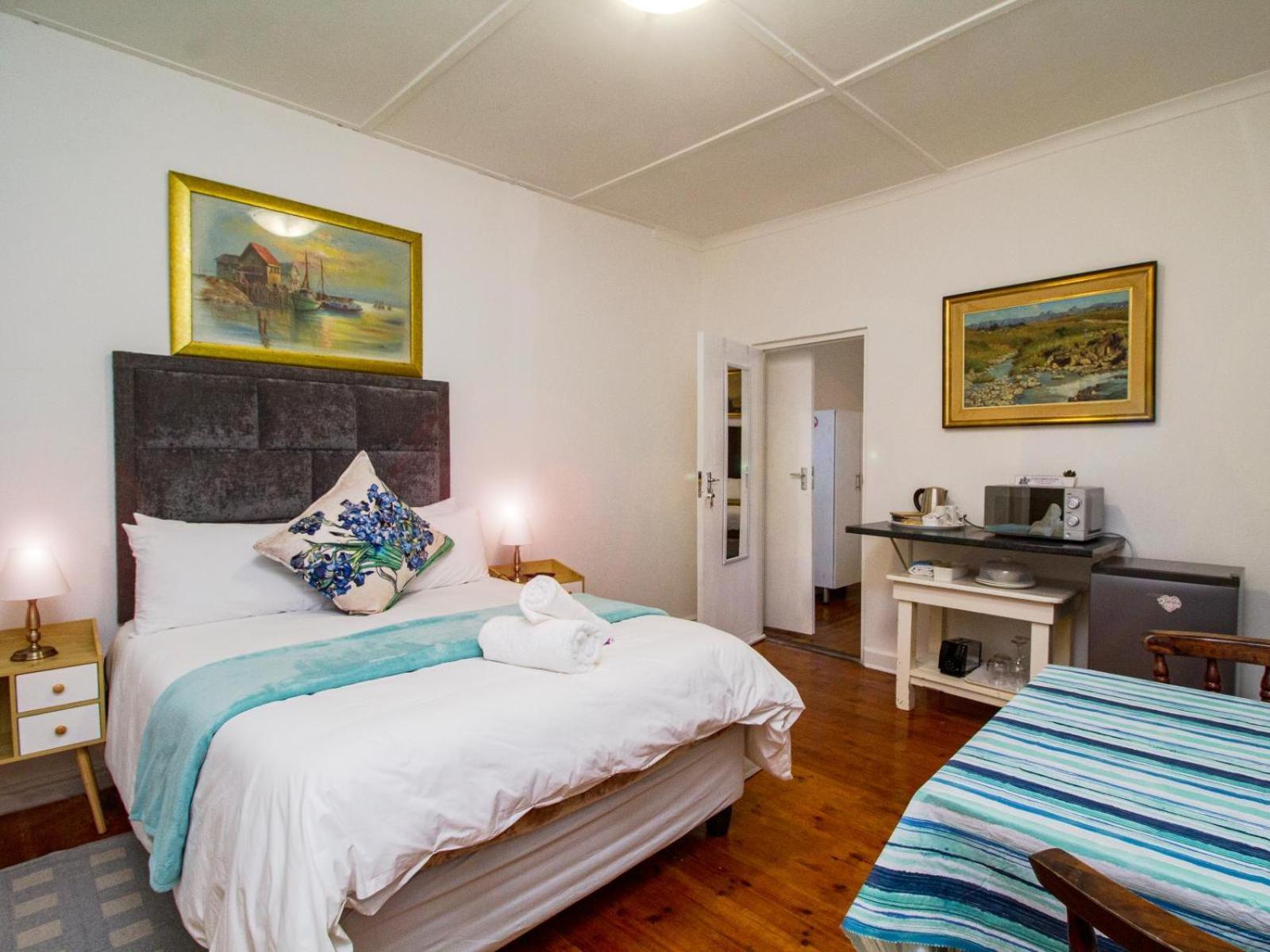 Schooner House Hotel Gansbaai Exterior photo